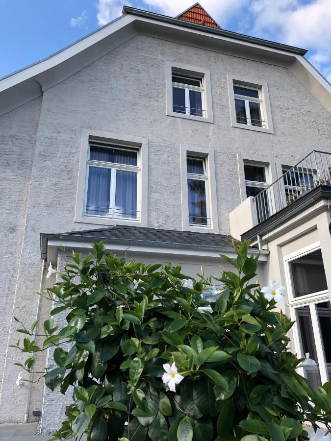 Villa Glanzstoff Heinsberg  Buitenkant foto
